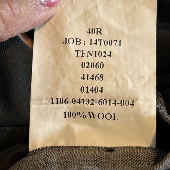 Jos A Bank Men's 40R Gray 2 Button Suit Coat Slim Fit 100% Wool - Picture 6 of 7